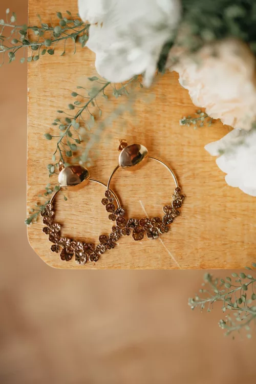 Bijoux Isatis Bijoux Bois Sur Mesure Caen, photo de présentation de produit, type Iris coloris or