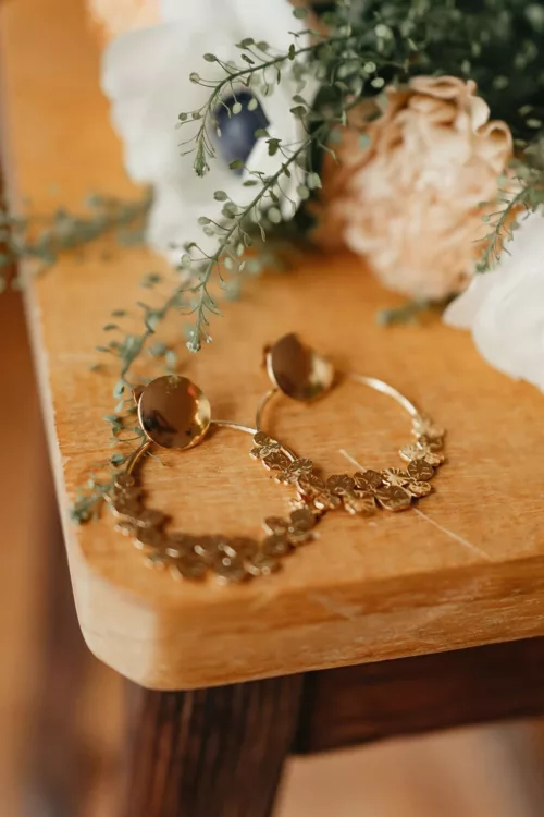 Bijoux Isatis Bijoux Bois Sur Mesure Caen, photo de présentation de produit, type Iris coloris or