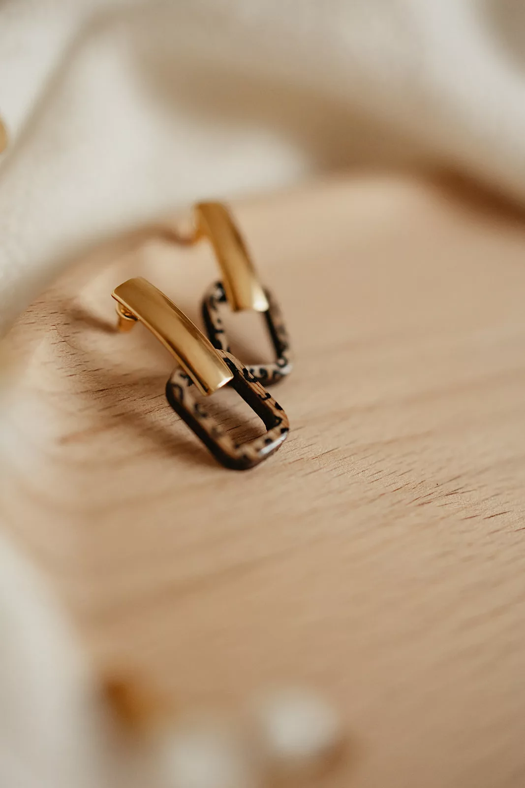 Bijoux Isatis Bijoux Bois Sur Mesure Caen, photo de présentation de produit, type Jade Wild coloris léopard