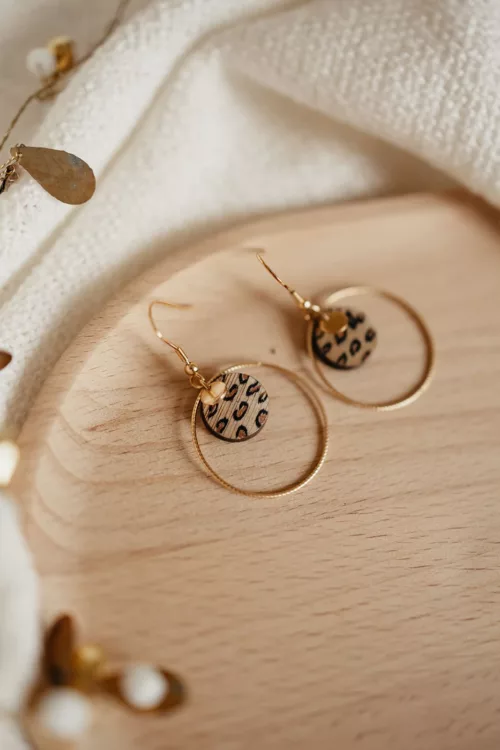 Bijoux Isatis Bijoux Bois Sur Mesure Caen, photo de présentation de produit, type Luna Spin coloris léopard