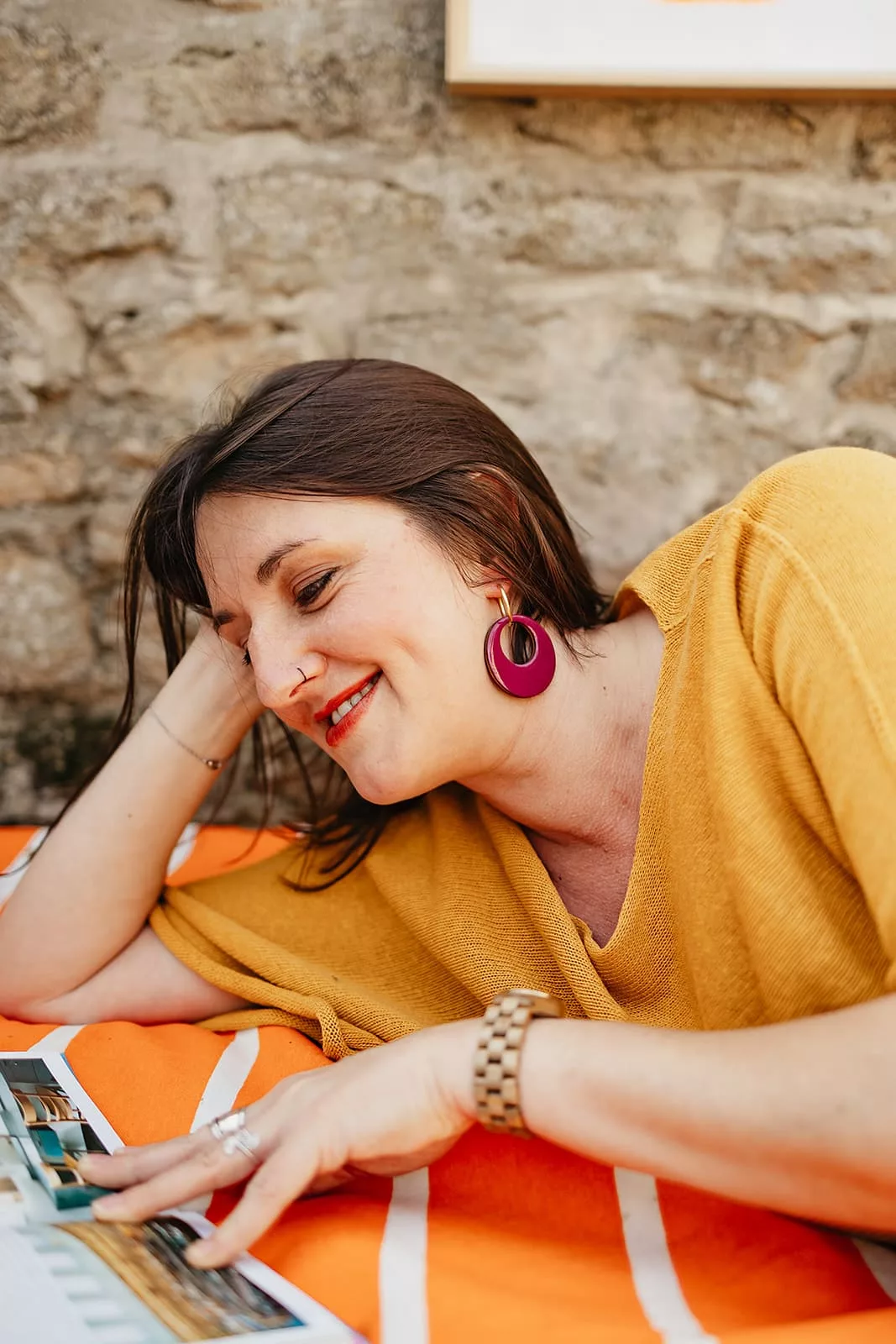 Bijoux Isatis Bijoux Bois Sur Mesure Caen, photo de présentation de produit, type Willow Judy coloris fuchsia