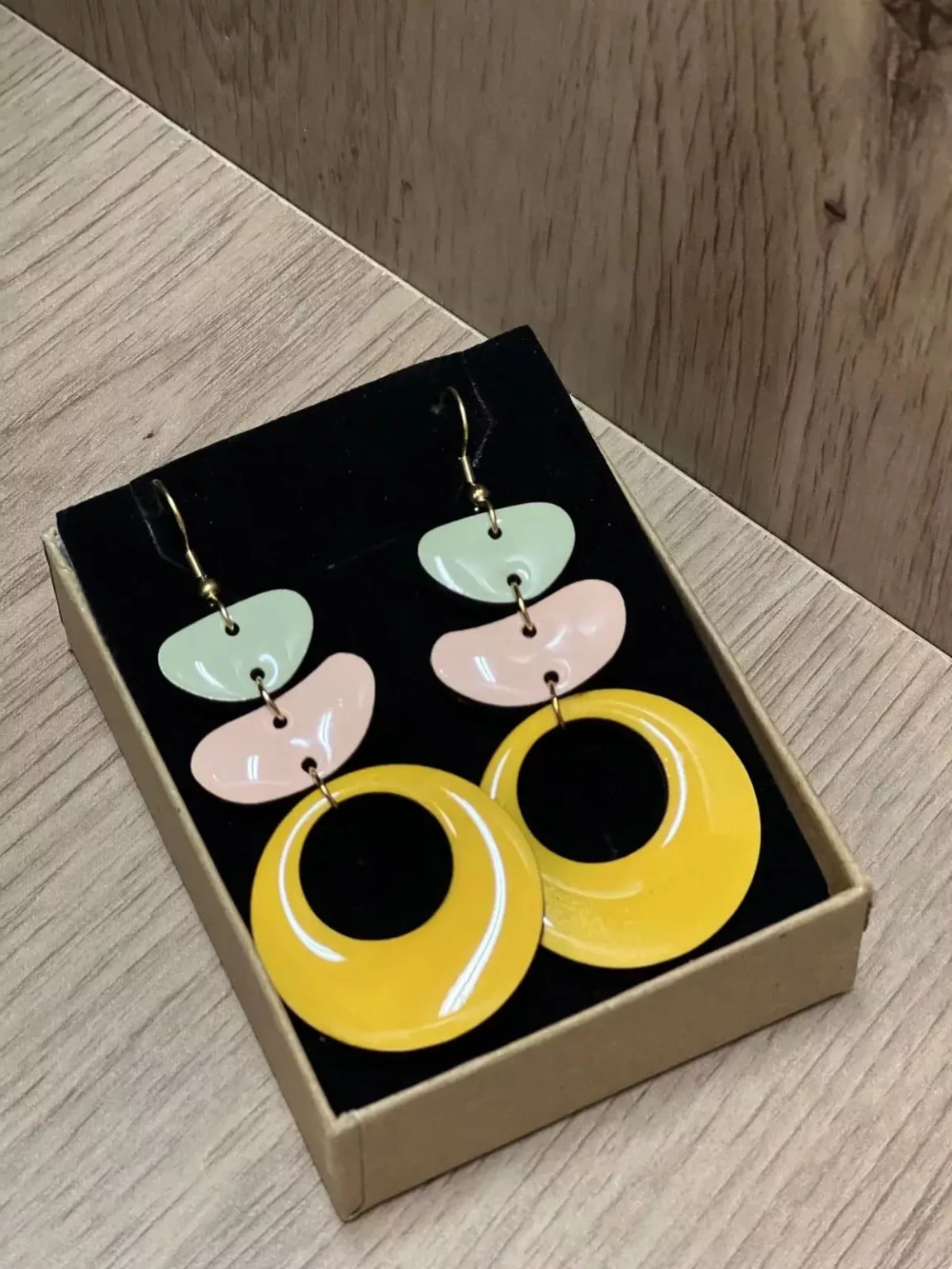 Isatis Bijoux Bois Fait Main Caen Boucles d'oreilles Colore Solar Jane