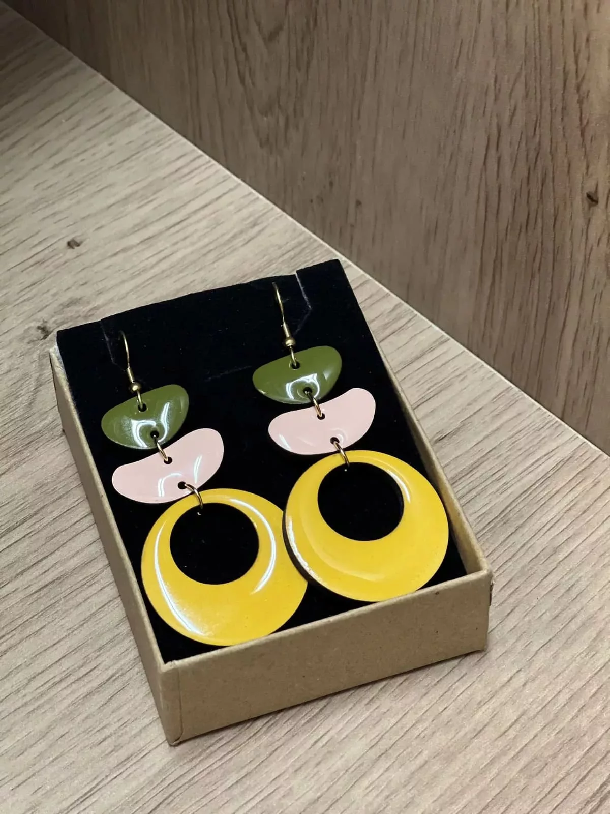 Isatis Bijoux Bois Fait Main Caen Boucles d'oreilles Colore Solar Jane