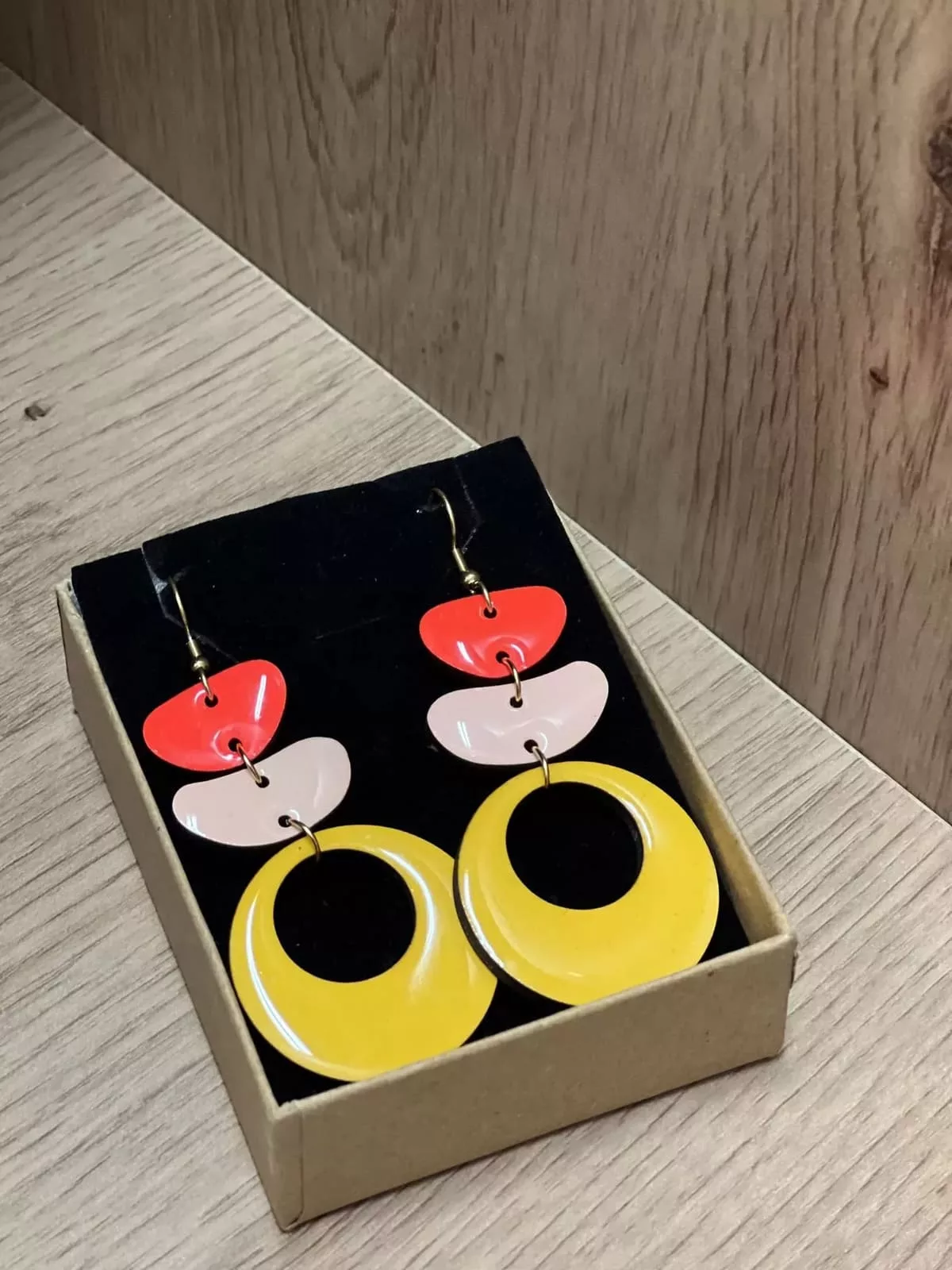 Isatis Bijoux Bois Fait Main Caen Boucles d'oreilles Colore Solar Jane